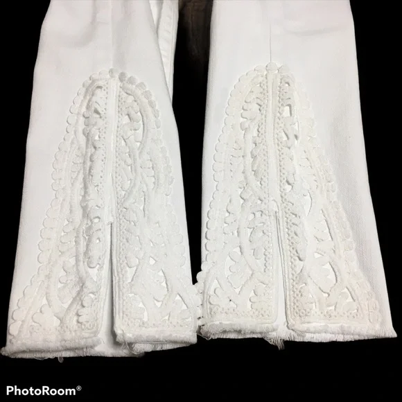 Style & Co Skinny Ankle Pant Crochet Detail Split Hem White Jeans 10P Petite 10 - Picture 11 of 16